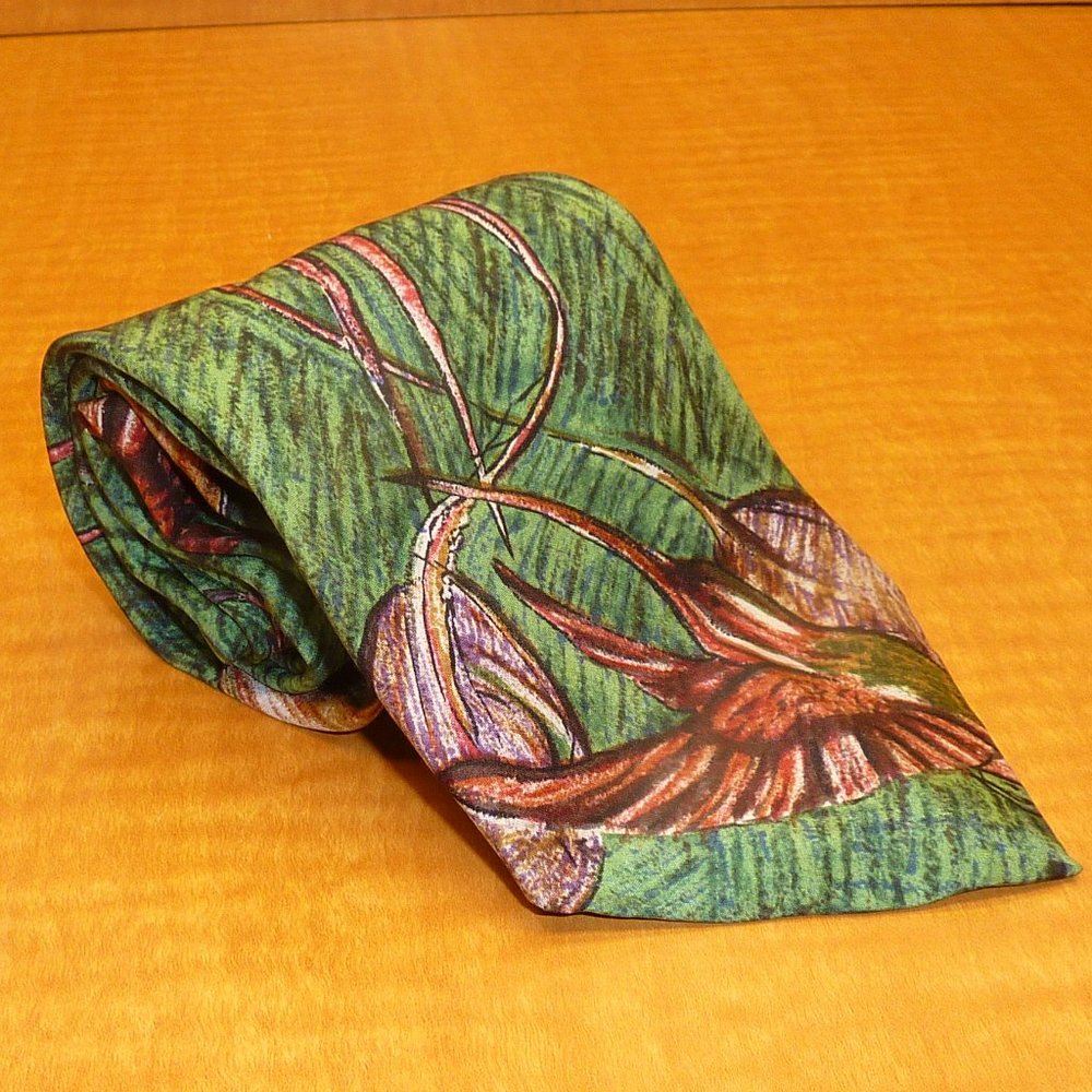 Manhattan Menswear Hummingbird Silk Tie